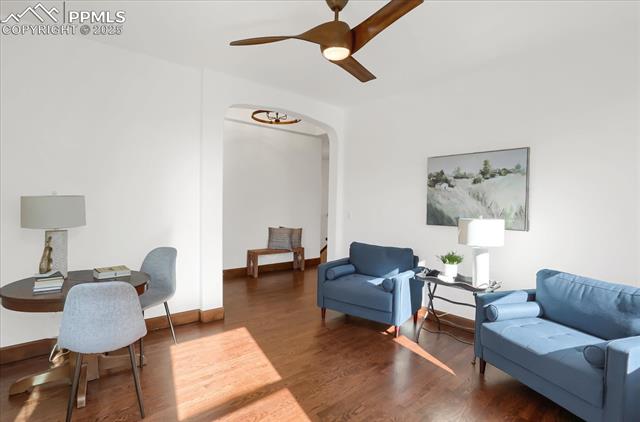 2933 Cathedral Park View