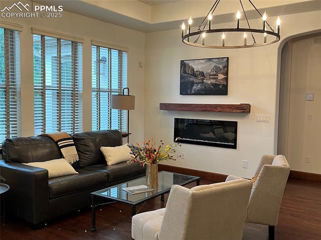 2933 Cathedral Park View