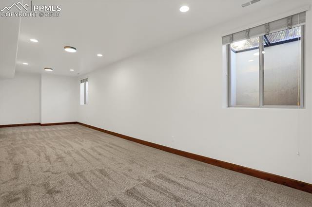 2933 Cathedral Park View