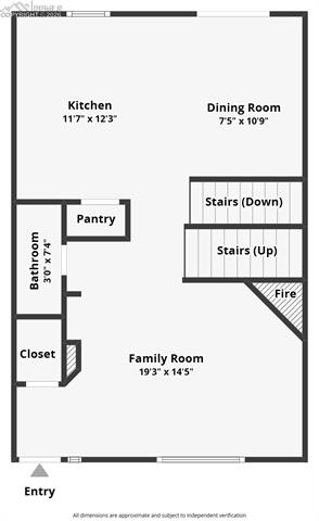 3915 Smoke Tree Drive