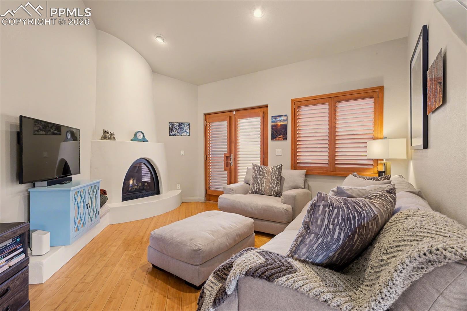 21 CRYSTAL PARK Road