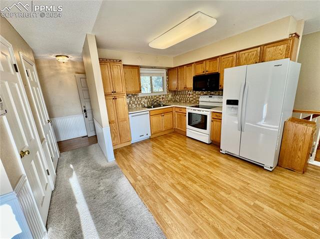 202 Crystal Hills Boulevard