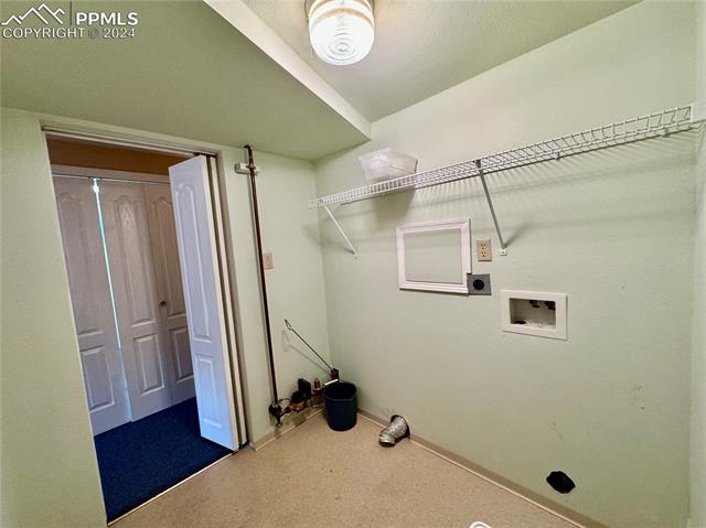 202 Crystal Hills Boulevard