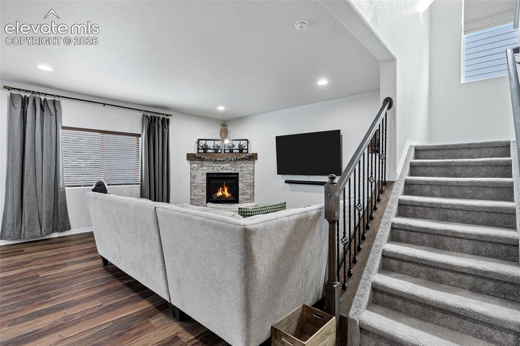 9003 Yellowtail Way