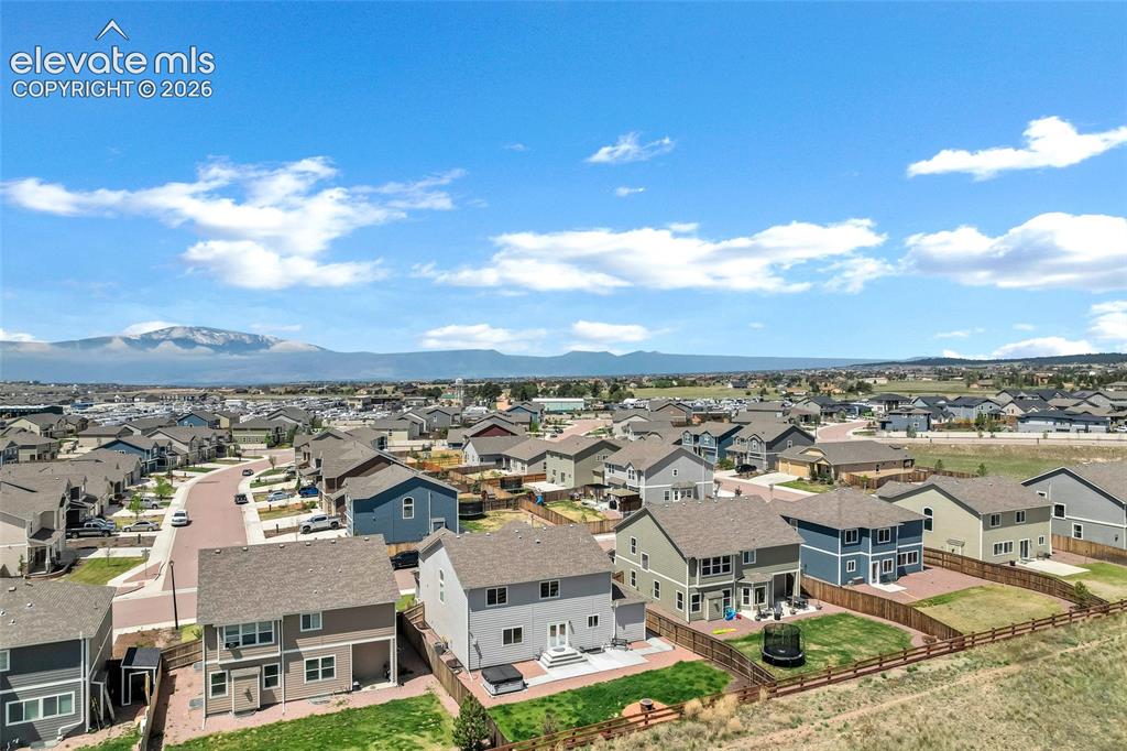 9003 Yellowtail Way