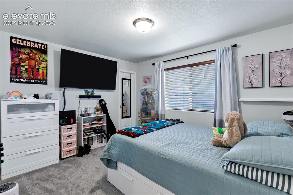 9003 Yellowtail Way