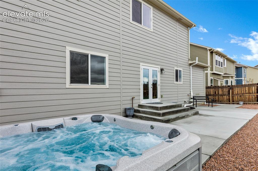 9003 Yellowtail Way