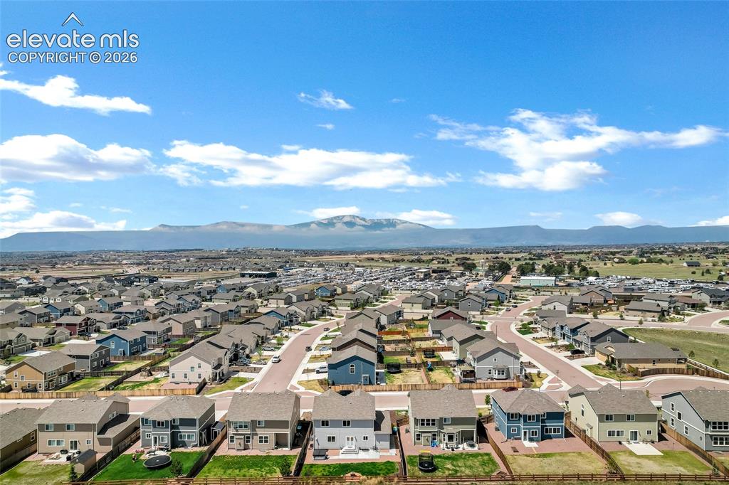 9003 Yellowtail Way