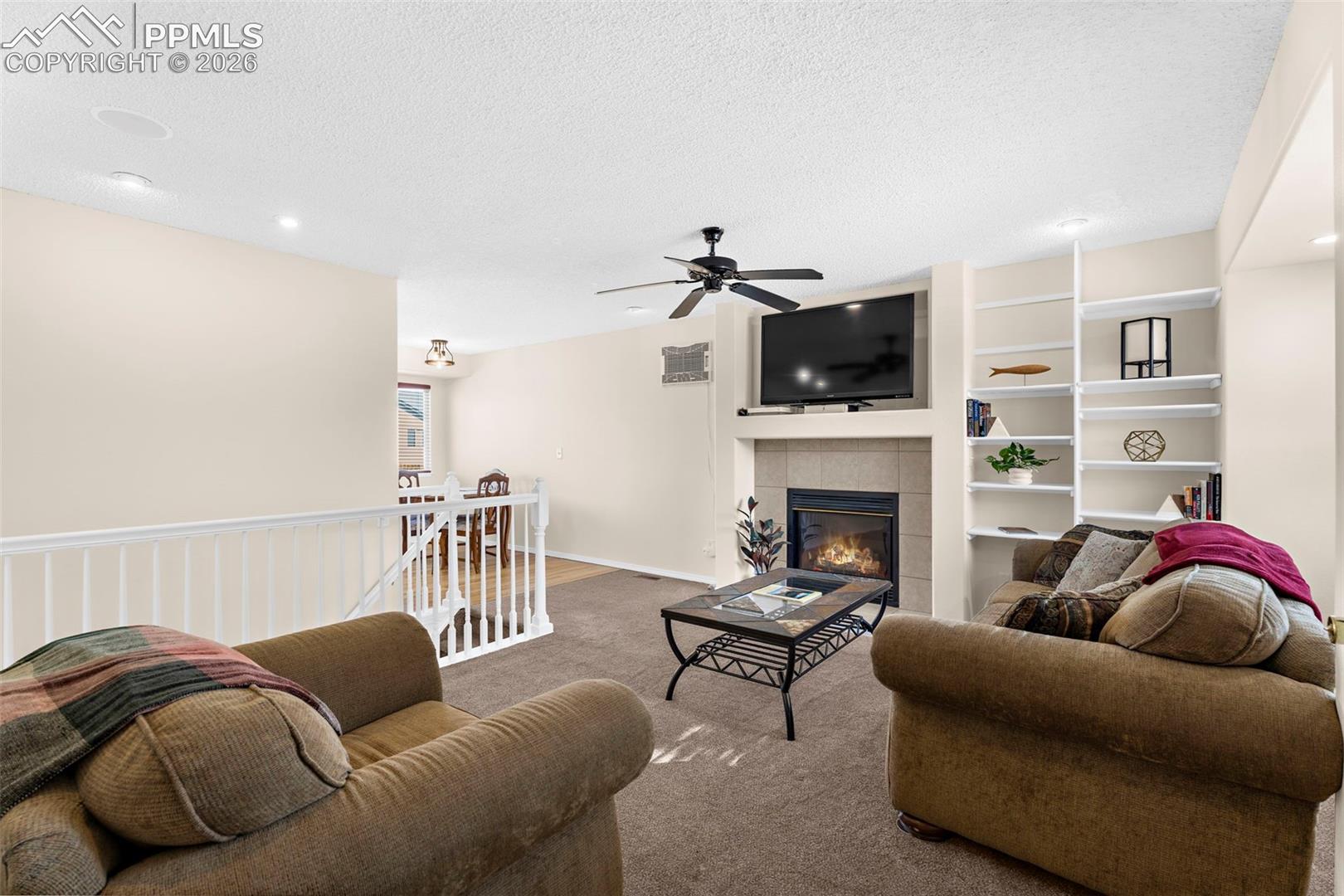 910 Lords Hill Drive