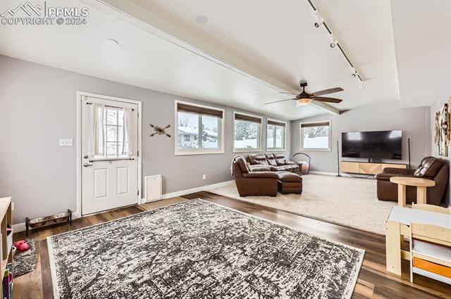 7380 Sugarloaf Terrace