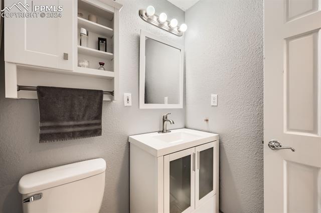 7380 Sugarloaf Terrace