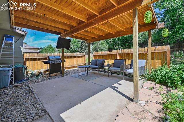 4478 Teeter Totter Circle