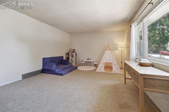 4478 Teeter Totter Circle