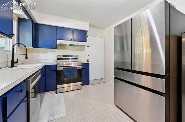 4478 Teeter Totter Circle