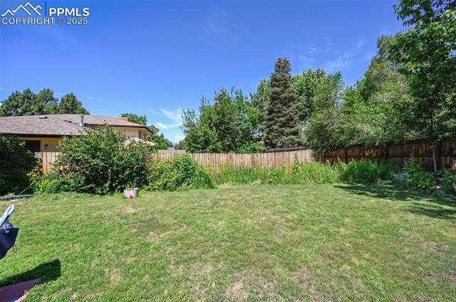 4478 Teeter Totter Circle