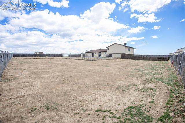 18599 Soapstone View