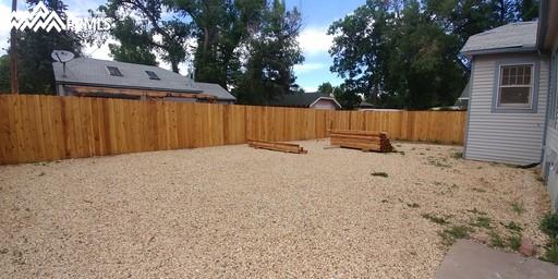 318 W Cheyenne Road