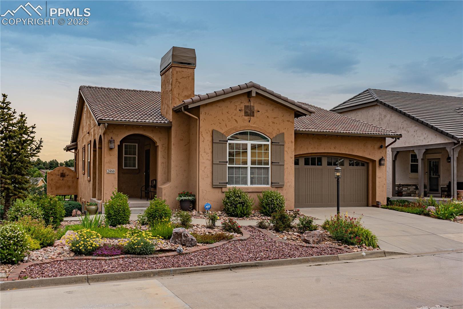2468 Pine Valley View