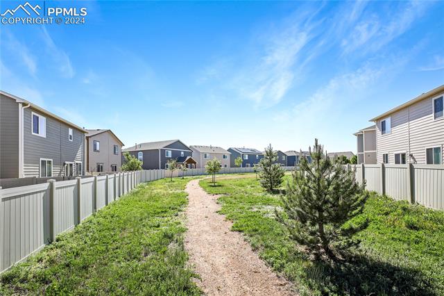 10935 Quercia Circle