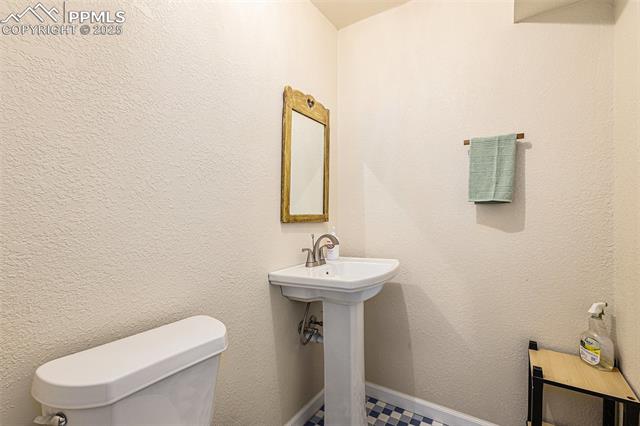 16165 Wright Road