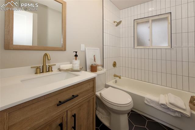 816 Prospect Lake Drive