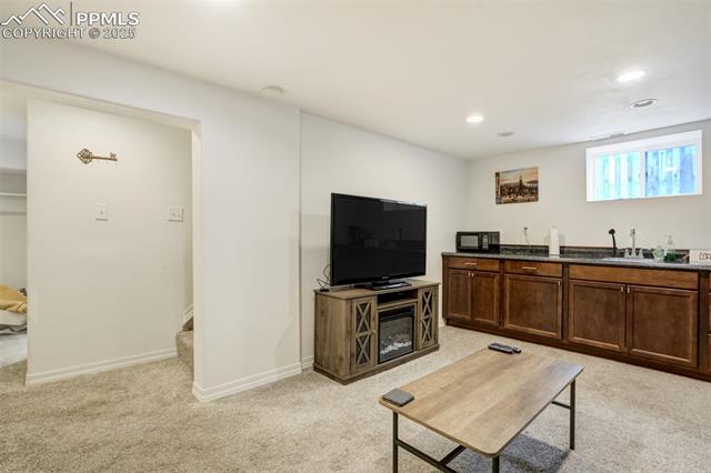 219 W Ramona Avenue