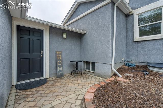 219 W Ramona Avenue
