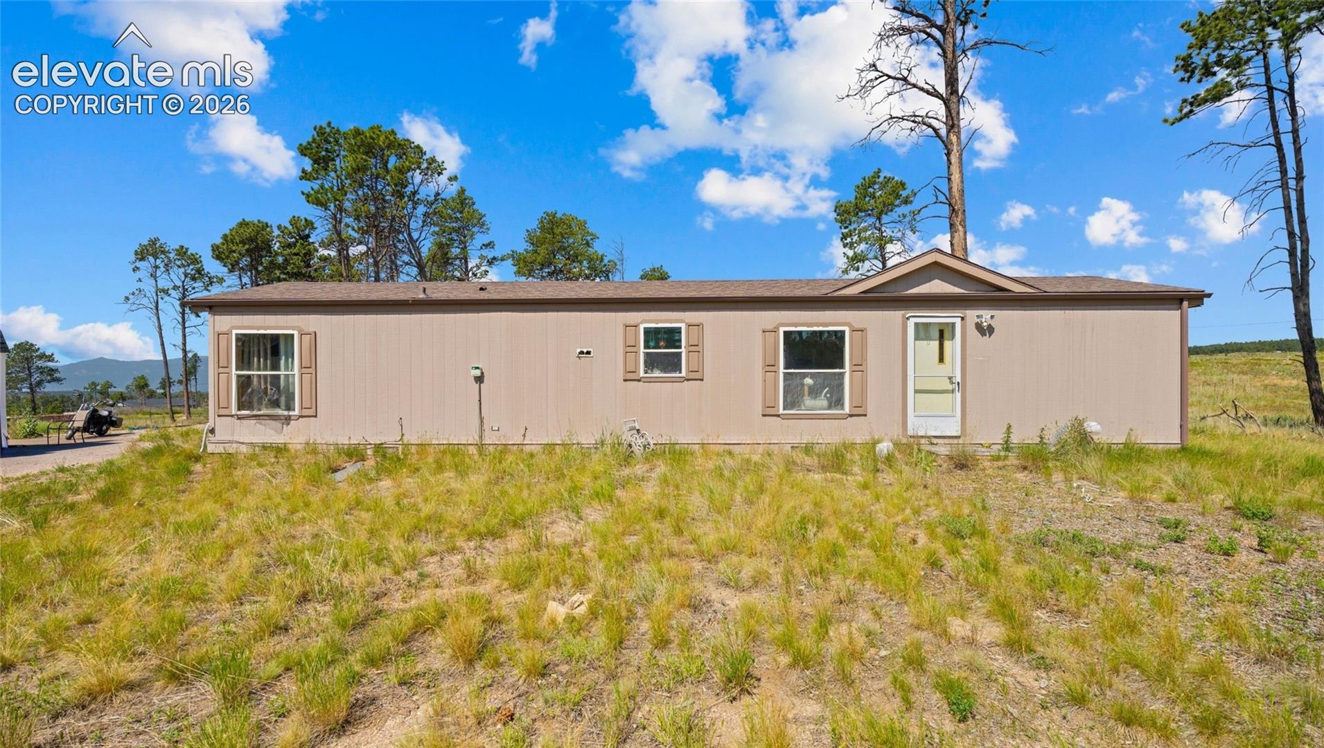 13725 Highline Drive