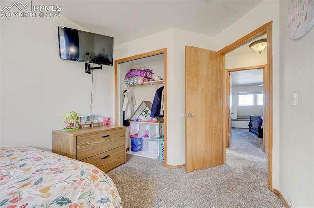 3525 Flying Horse Road