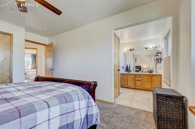 3525 Flying Horse Road