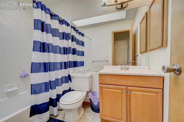 3525 Flying Horse Road