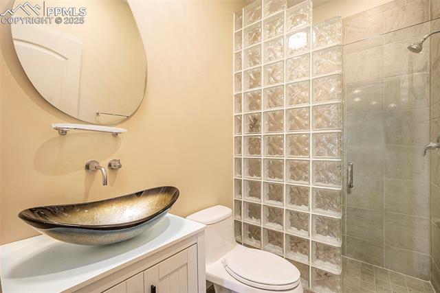 19170 Lochmere Court