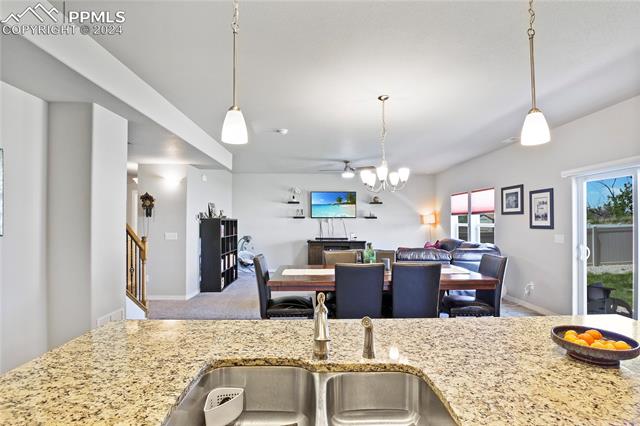 10605 Traders Parkway