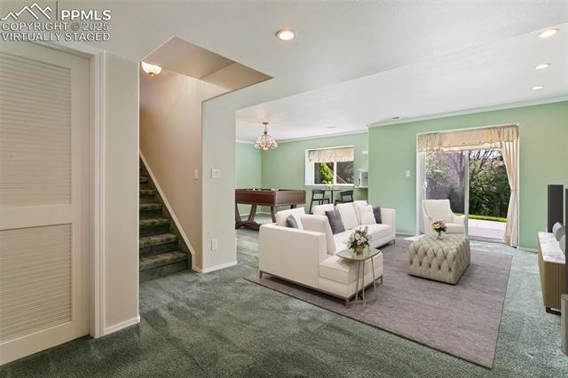 6675 Cabin Creek Drive