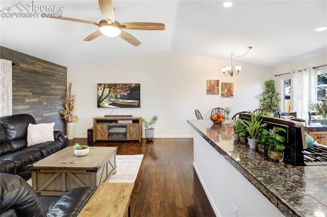 3934 Iron Horse Trail