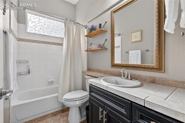 10862 Torreys Peak Way