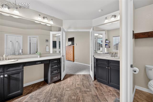 10862 Torreys Peak Way