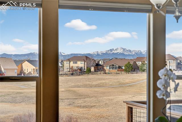 10862 Torreys Peak Way