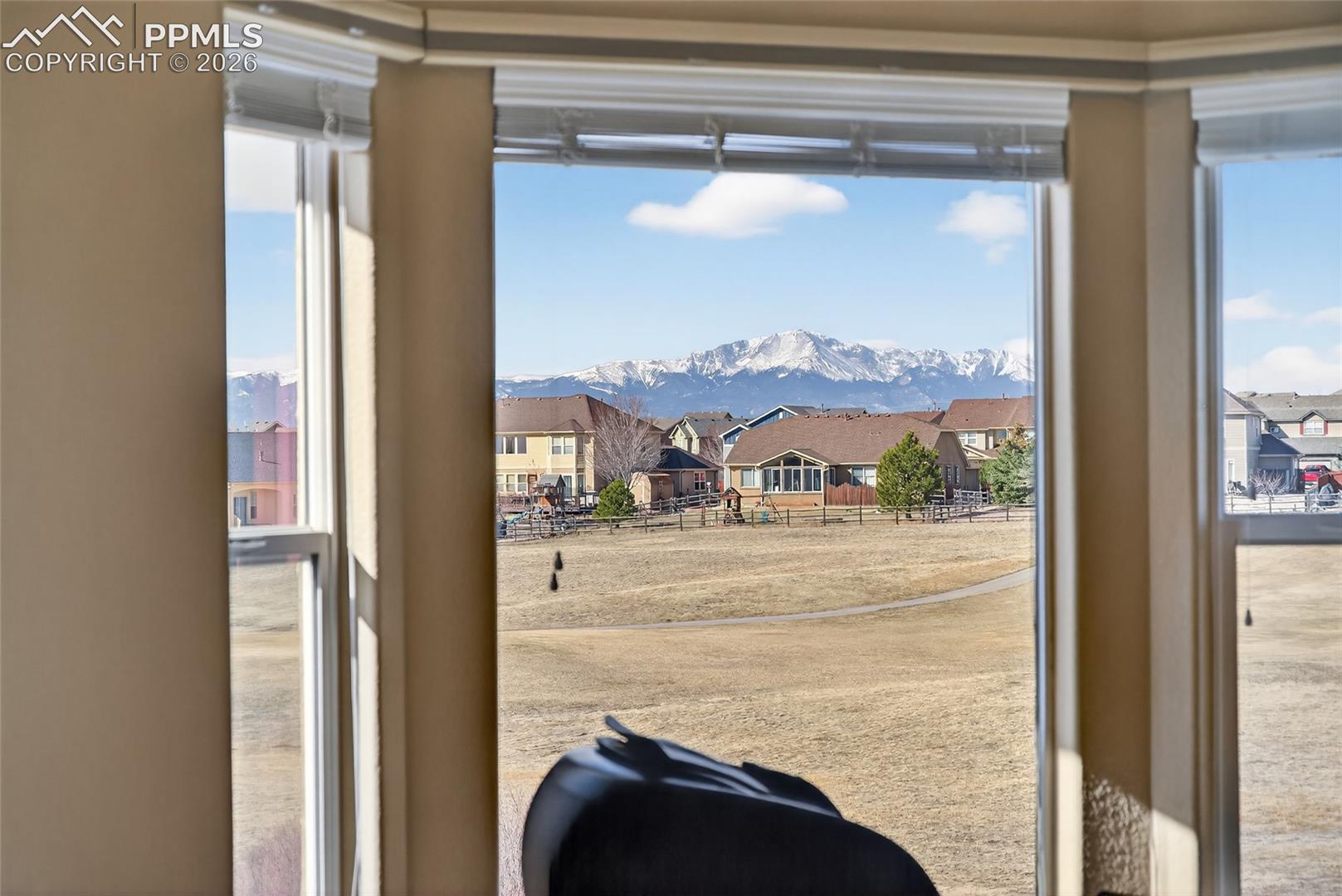 10862 Torreys Peak Way