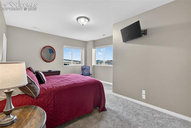 10862 Torreys Peak Way