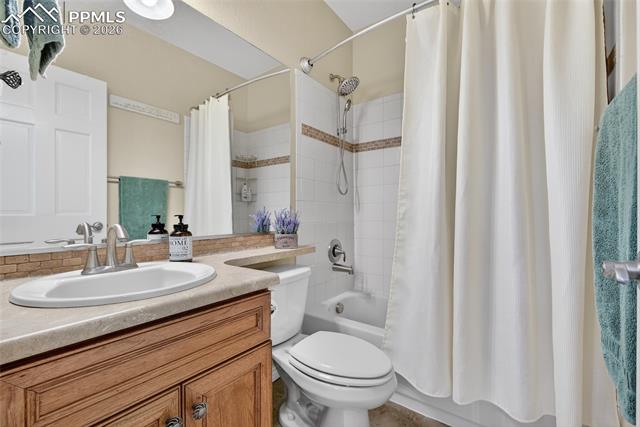 10862 Torreys Peak Way