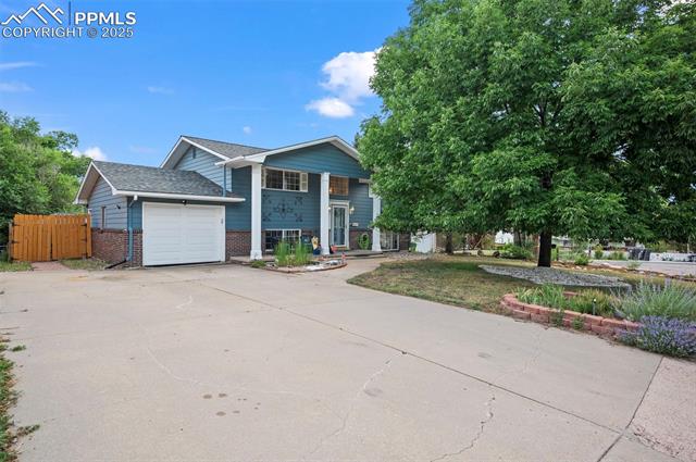 2919 Garden Hill Drive