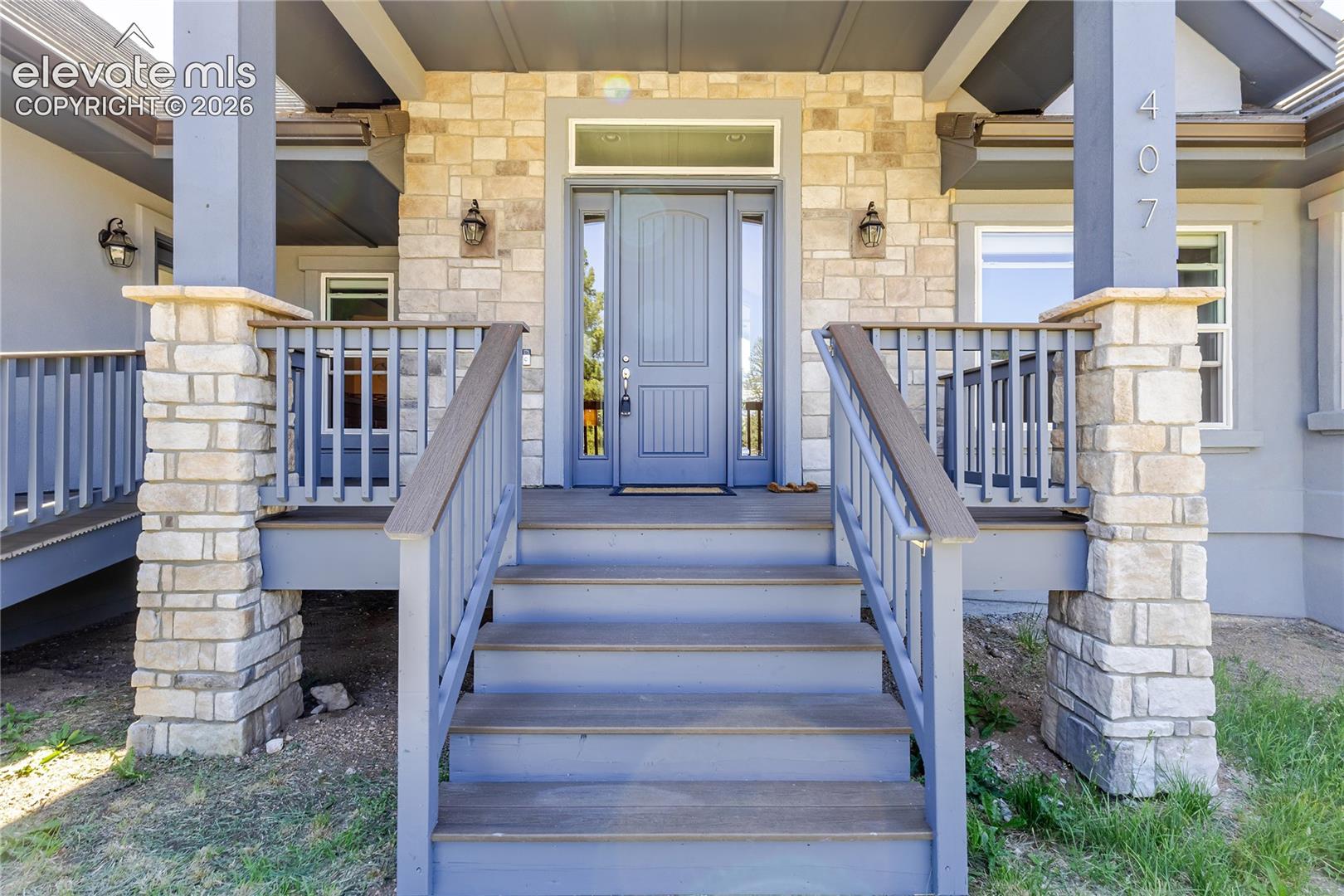 407 Silvermoon Heights