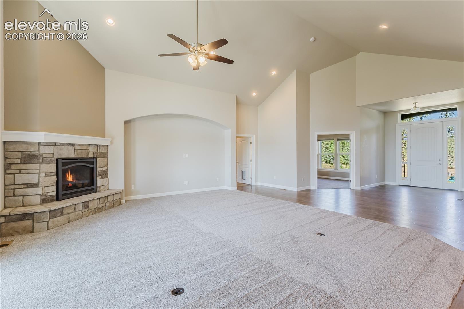 407 Silvermoon Heights