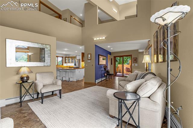 531 Crystal Hills Boulevard