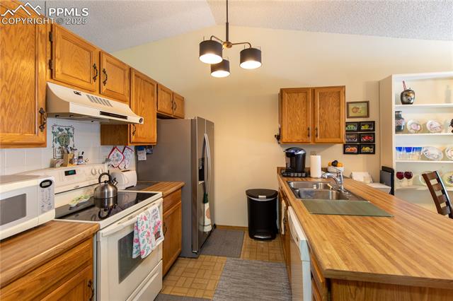 5720 Hermit Pass Drive