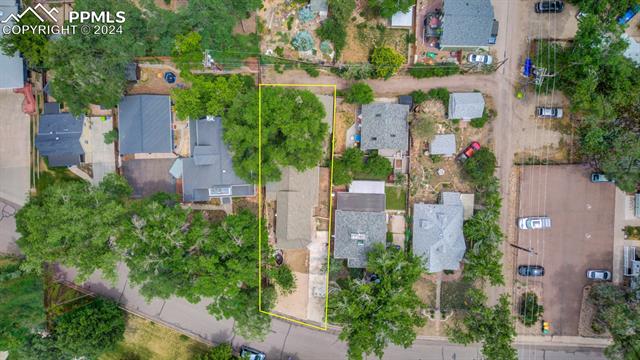 423 N El Paso Street