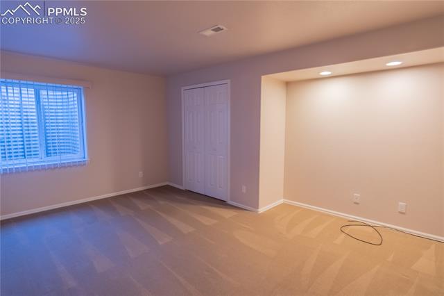 257 E Linden Avenue