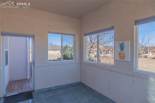 257 E Linden Avenue