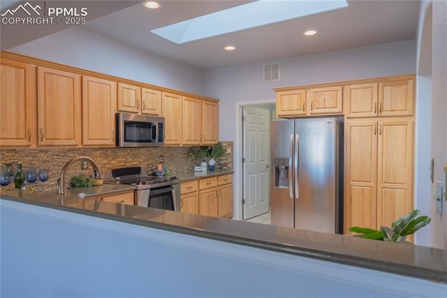 257 E Linden Avenue